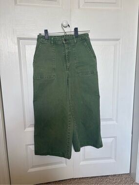 Universal Thread Olive Green High-Rise Cropped Wide-Leg Pants